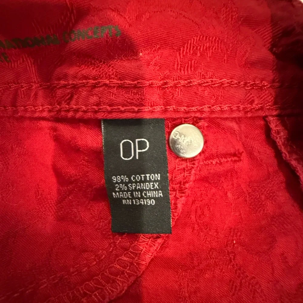 INC denim skinny leg size OP Red Paisley type denim - Picture 6 of 8